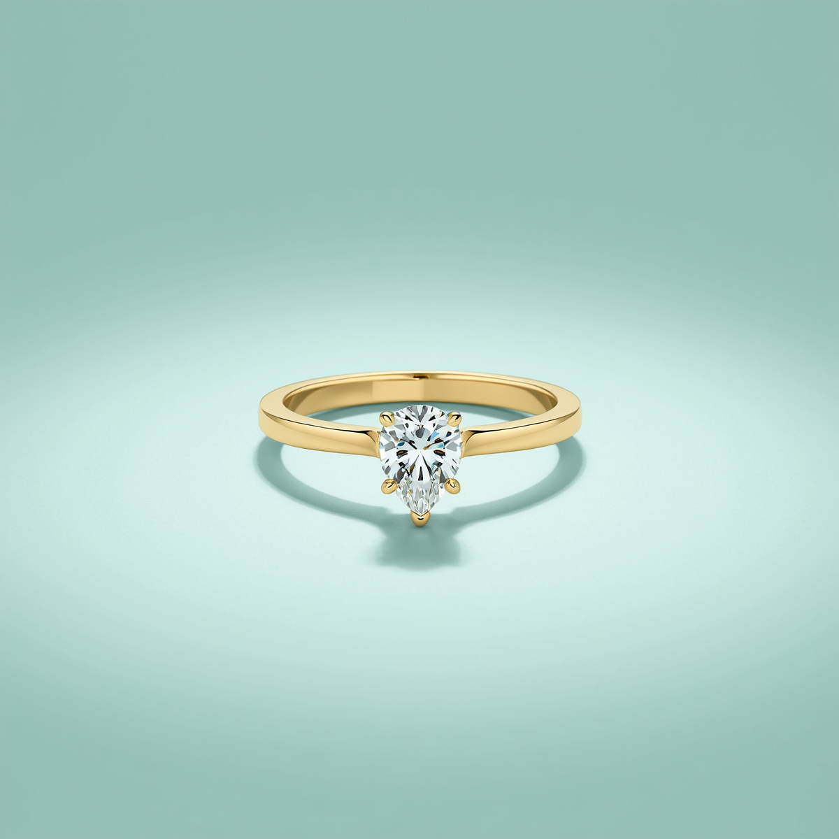 Gold Ring in Pear Shape Diamond